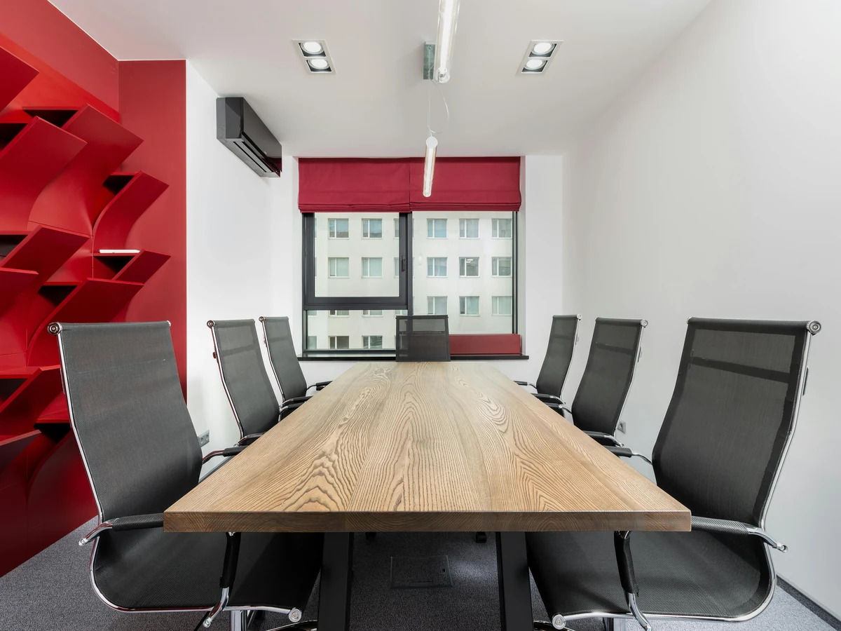 commercial-painting-modern-office-conference-surrey-decorators Commercial Painting - Commercial Painting Modern Office Conference