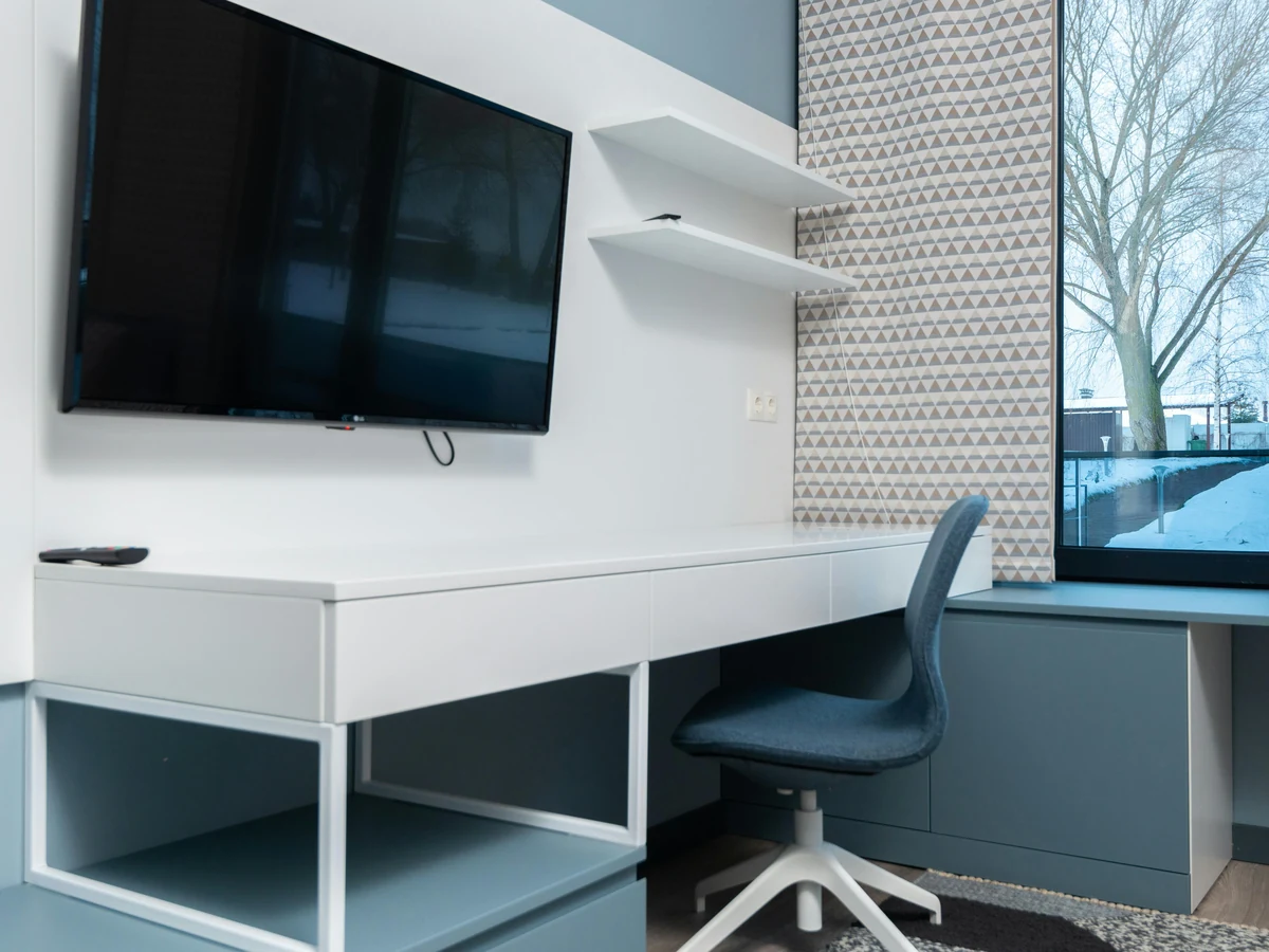 Modern home office painting Surrey Decorators, desk workspace with clean neutral walls